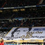 El Bernabeu reivindicó el Balón de Oro para Cristiano en los minutos 7′ y 77′