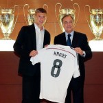 Kroos firmó su contrato con el Real Madrid 