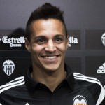 Rodrigo, ex madridista y 9 del Valencia ve favoritos al Madrid y Barcelona en la liga BBVA