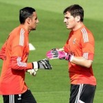 Casillas felicitó por twitter a Keylor Navas por su debut con el Real Madrid