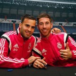 Ramos y Jesé firmaron a los aficionados en Córdoba