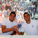 Danilo y Casemiro estrellas en la sesión de firmas