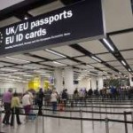 La psicosis llega a Inglaterra: » Evacuan el aeropuerto de Gatwick por un paquete sospechoso»