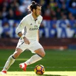 Bale cumpliría el año que le resta de contrato con el Real Madrid y después se retiraría