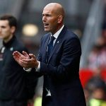 Zidane tiene a tiro romper un récord negativo que afecta a los entrenadores madridistas en los clásicos del Bernabéu