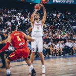 99-60: España arrasa en el debut del Eurobasket contra Montenegro