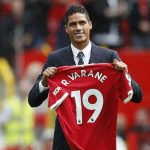 OFICIAL: Varane, nuevo jugador del Manchester United
