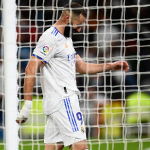 CRÓNICA: RMA-OSA. El Real Madrid se deja dos puntos ante el «muro» Osasuna