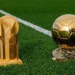 Benzema y Courtois ofrecerán el Trofeo Yashin y el Balón de Oro al Santiago Bernabéu