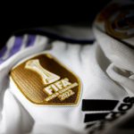 El Real Madrid estrenará esta noche el distintivo de campeón del mundo