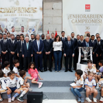 Isabel Ayuso al madridismo: «Los madrileños deseamos volver a veros tras el 1 de Junio con la 15ª: El RM CF es el mejor equipo del mundo».