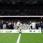 La fiesta de la 36ª en el Bernabéu previa a la manita ante el Alavés.