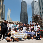 Roberto Carlos y Butragueño reciben a representantes de las peñas madridistas de Chicago