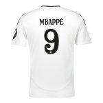 La camiseta de Mbappé ya puede comprarse a través de Internet en la tienda oficial del Real Madrid