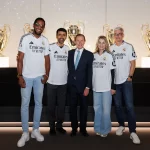 Nadia Comaneci, Javier Sotomayor, El Guerrouj y Jonathan Edwards visitan el Santiago Bernabéu