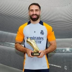 Carvajal recibe el Premio Siete Estrellas de la Real Federación de Fútbol de Madrid